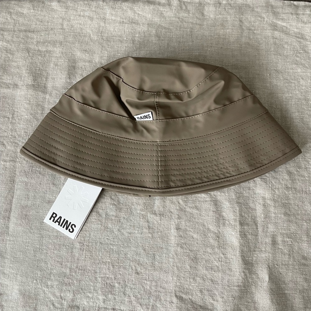 Rains | Bucket Hat